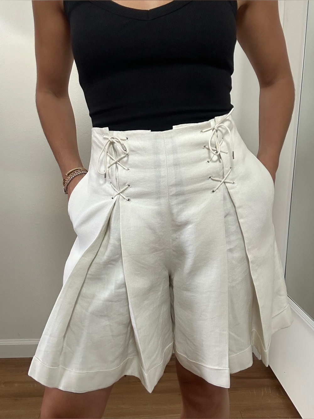Ralph Lauren Black Label White Linen High-Waist Lace-Up Pleat Shorts A-line 4